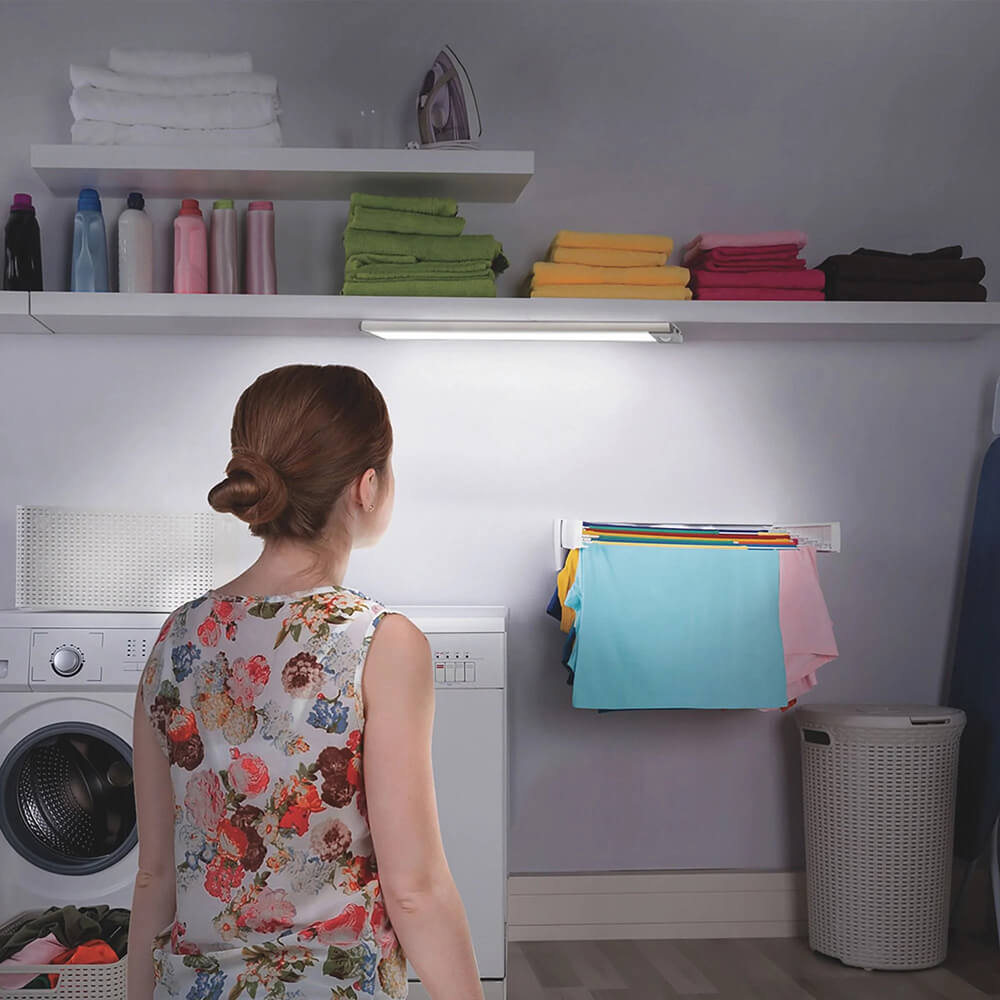 bezzhichna-led-lampa-s-vgradena-li-ion-bateriya-IMAGE05